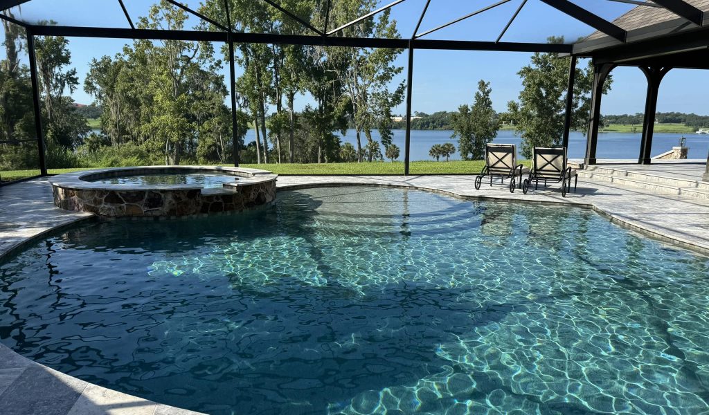 Beautiful Lakeside Pool